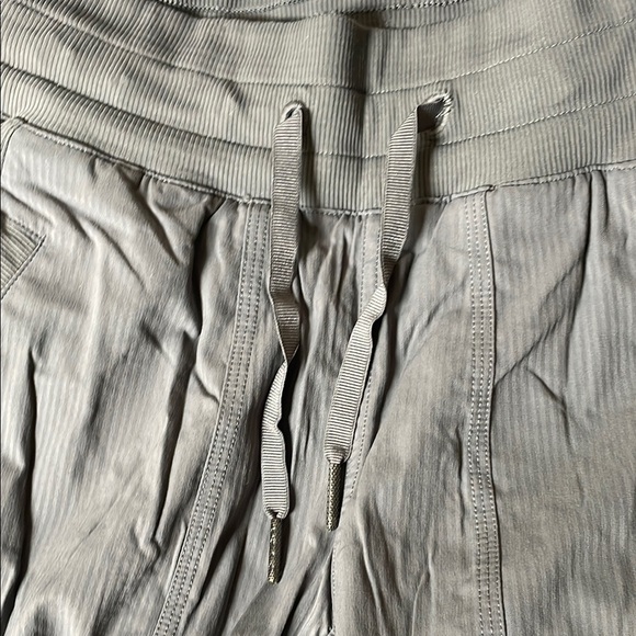 lululemon athletica Gray Hiking Athletic Pants - Picture 3 of 11